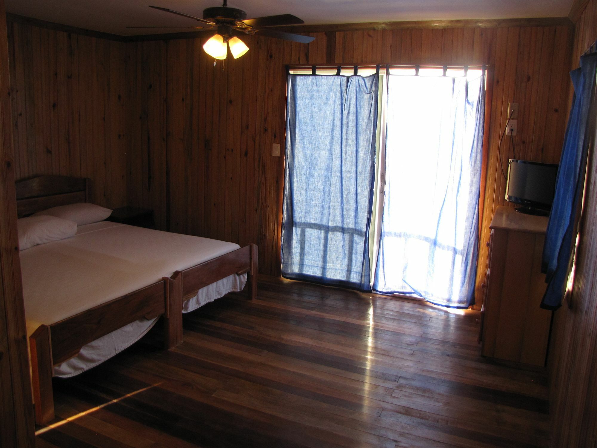 Pedro'S Hotel & Inn San Pedro  Eksteriør bilde
